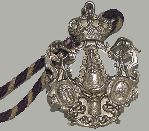 Medalla de la Real Hermandad de Nuetsra Señora del Rocío de Málaga